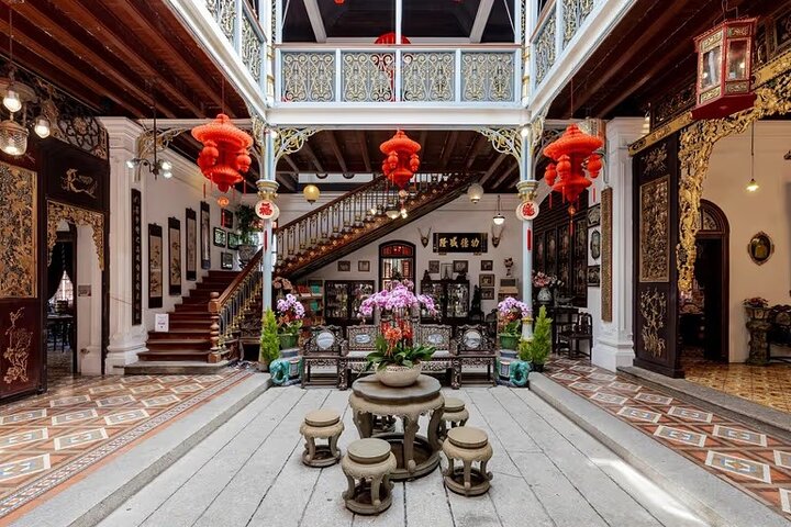 槟城自由行推荐｜侨生大宅精美古董与家具展览