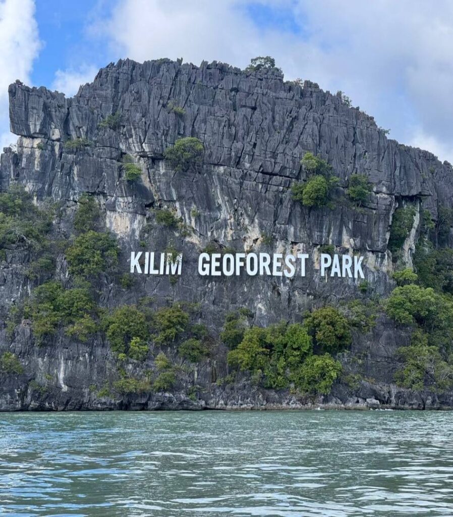 565114017 10223394633254029 3341011630243434343 n